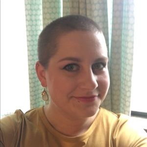 Meet your Posher, Stephanie